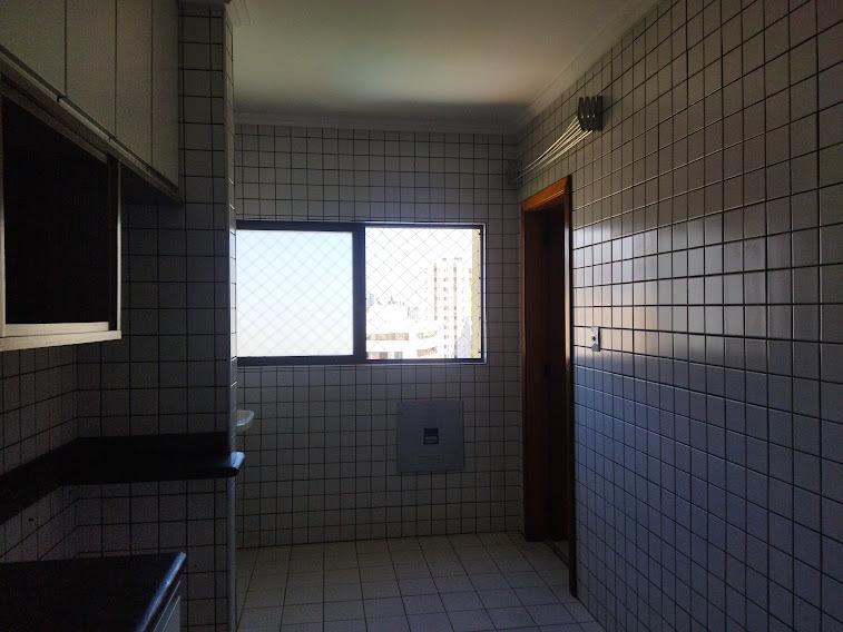 Apartamento à venda com 4 quartos, 136m² - Foto 5