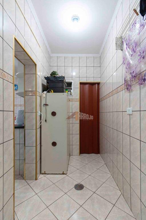 Sobrado à venda com 3 quartos, 198m² - Foto 40