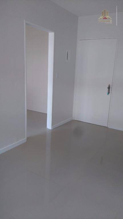 Apartamento à venda com 2 quartos, 48m² - Foto 11