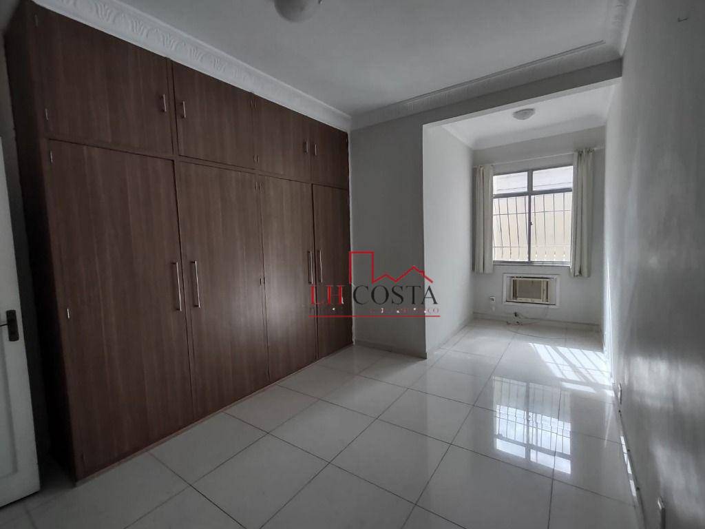 Apartamento à venda com 2 quartos, 80m² - Foto 7