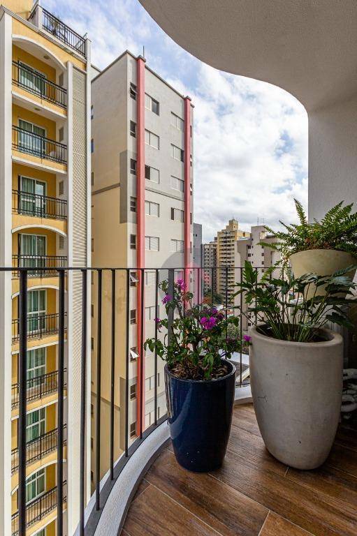 Apartamento à venda com 2 quartos, 74m² - Foto 12