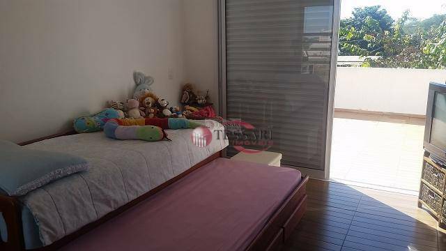 Casa à venda com 3 quartos, 300m² - Foto 16