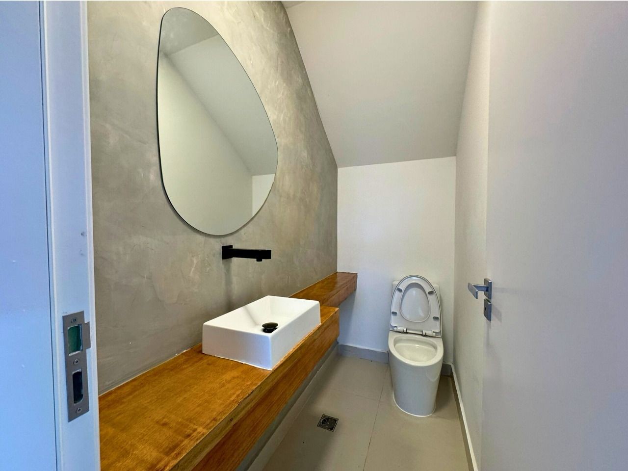 Casa à venda com 3 quartos, 151m² - Foto 7