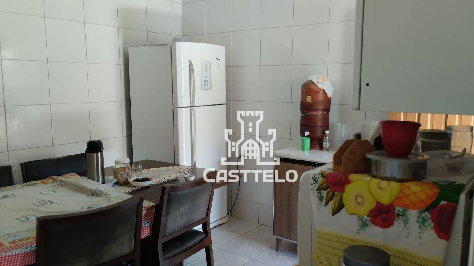 Casa à venda com 2 quartos, 171m² - Foto 11