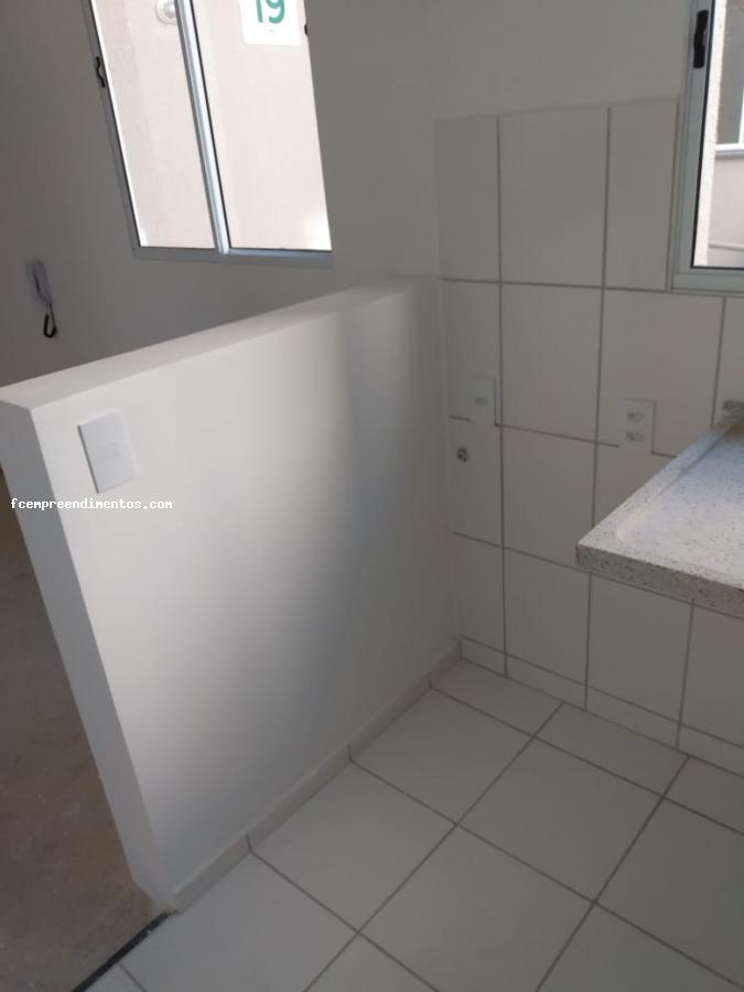 Apartamento à venda com 2 quartos, 44m² - Foto 5