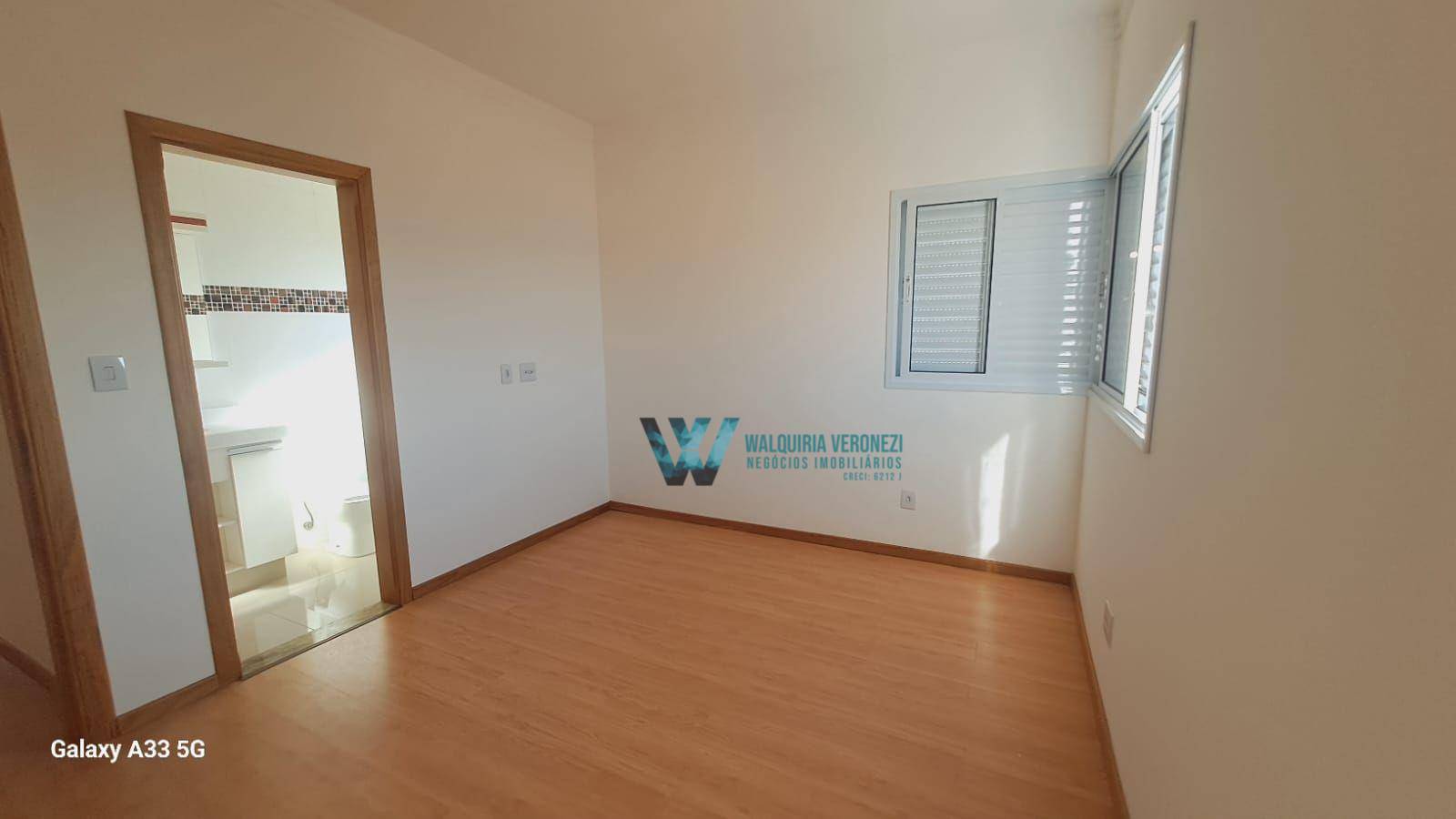 Apartamento à venda com 3 quartos, 95m² - Foto 9