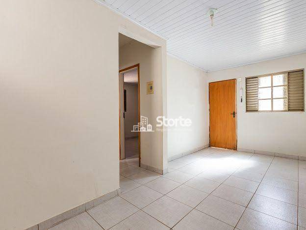 Casa à venda com 5 quartos, 130m² - Foto 8