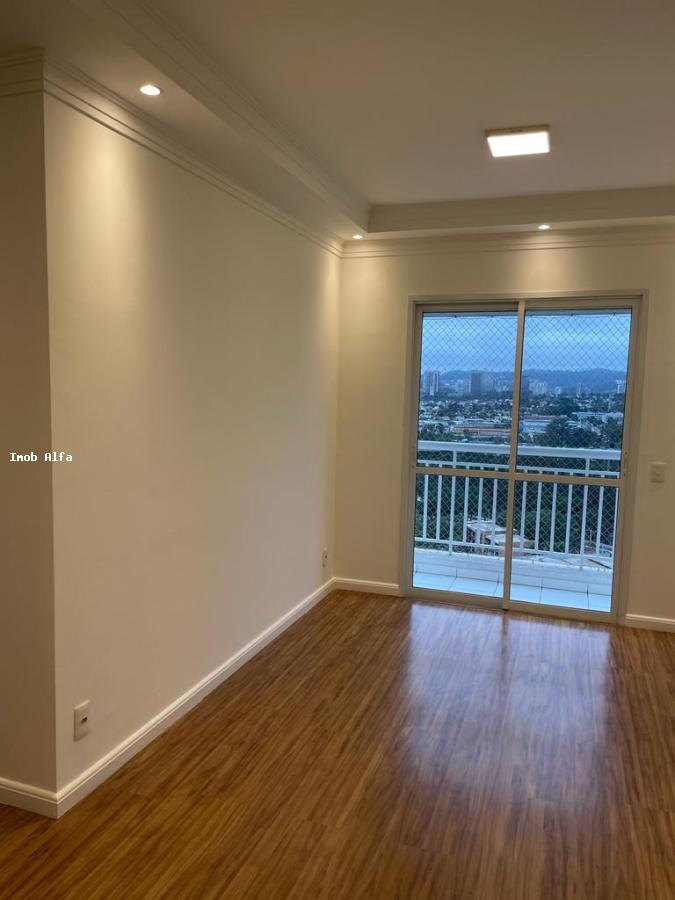 Apartamento para alugar com 3 quartos, 70m² - Foto 6