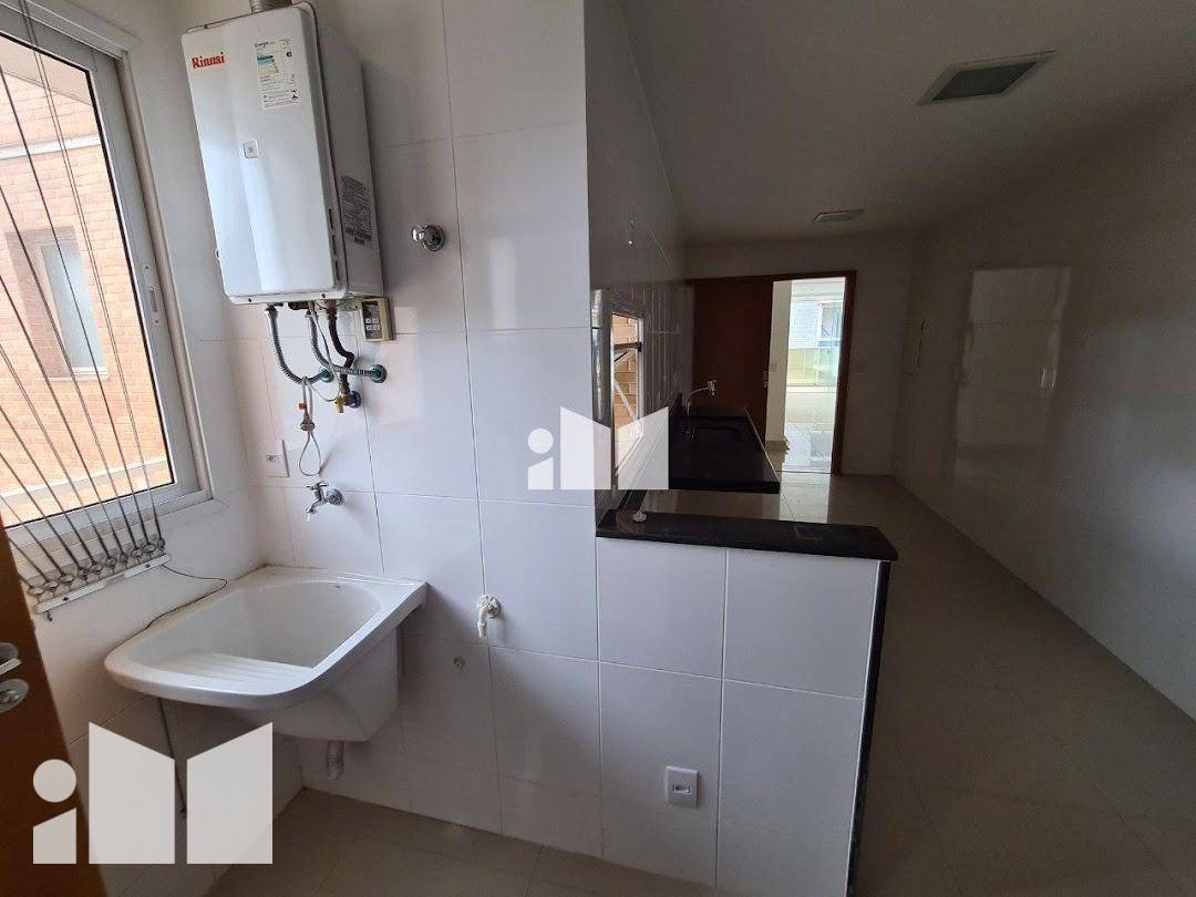 Apartamento à venda com 4 quartos, 141m² - Foto 19