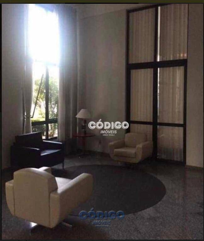 Apartamento à venda com 4 quartos, 180m² - Foto 10