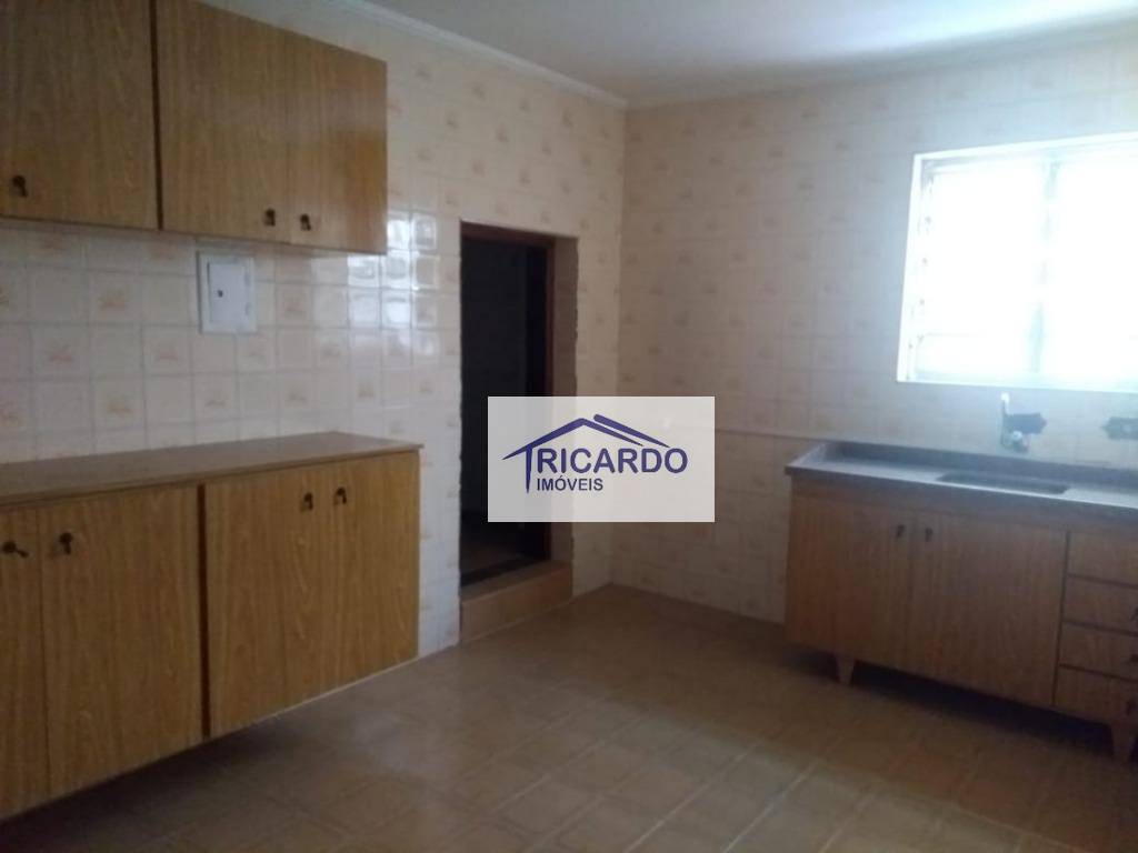 Casa à venda com 3 quartos, 250m² - Foto 22