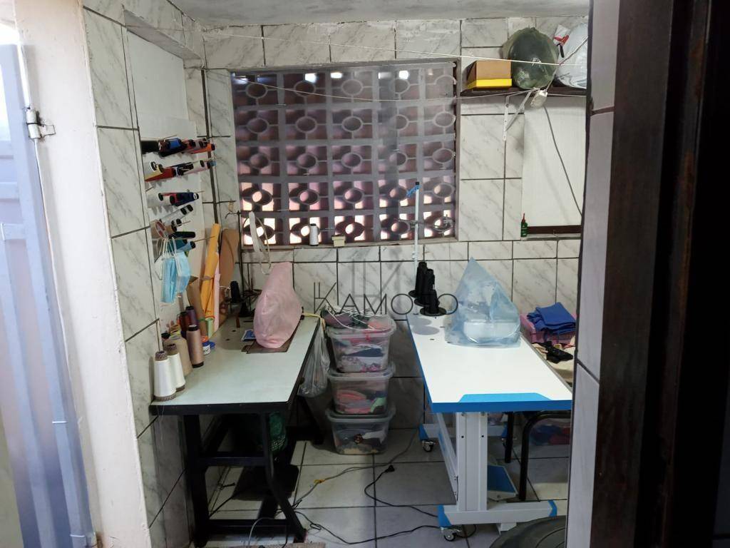 Sobrado à venda com 2 quartos, 120m² - Foto 10