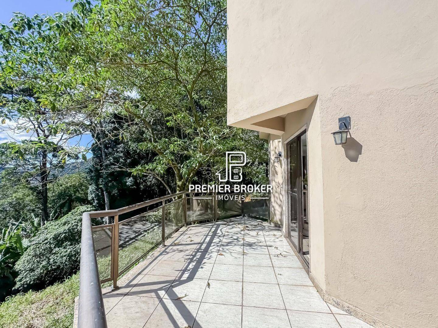 Casa de Condomínio à venda com 5 quartos, 213m² - Foto 10