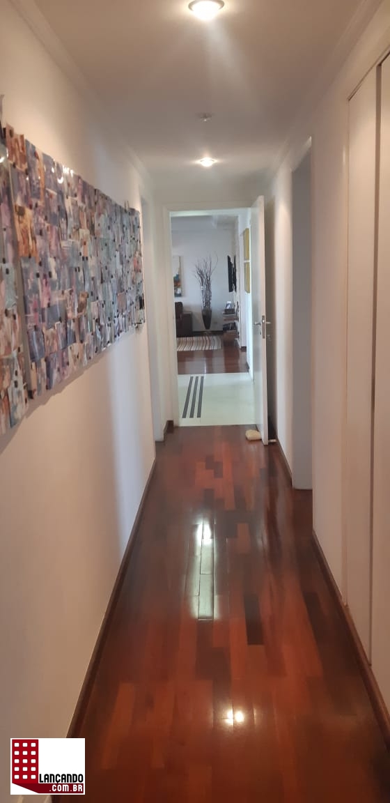 Apartamento à venda com 4 quartos, 240m² - Foto 4