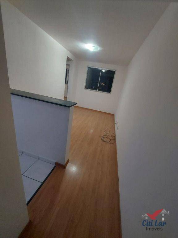 Apartamento para alugar com 2 quartos, 45m² - Foto 3