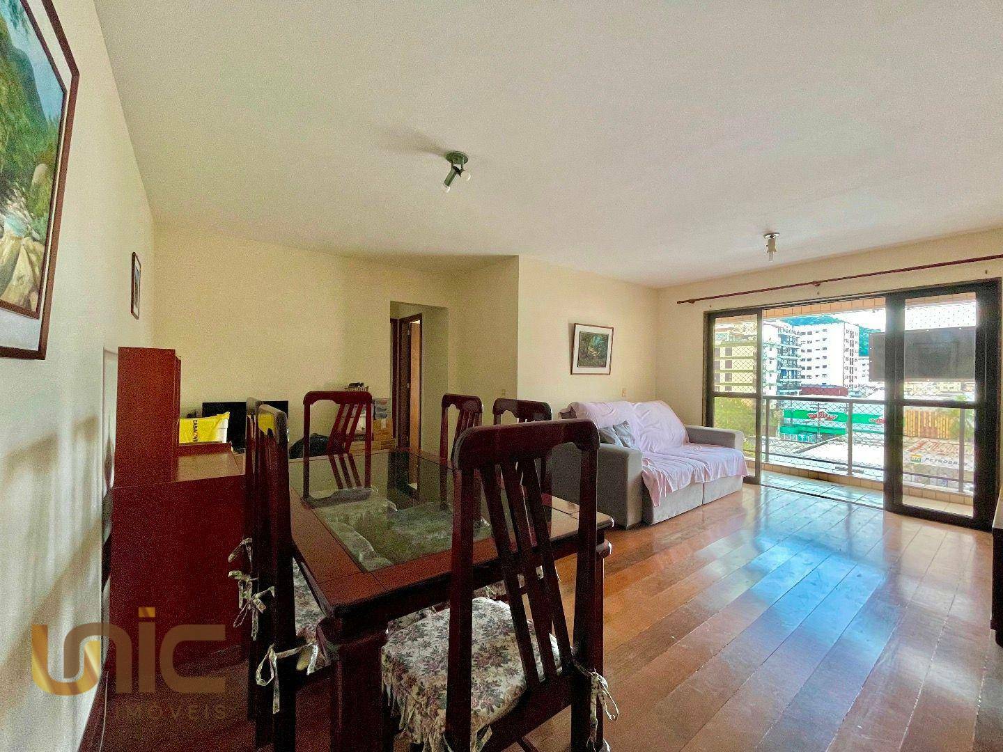 Apartamento à venda com 3 quartos, 121m² - Foto 2