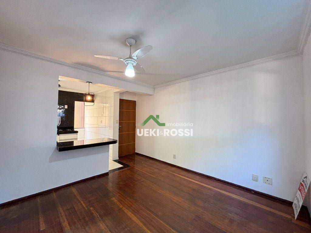 Apartamento à venda com 2 quartos, 55m² - Foto 12