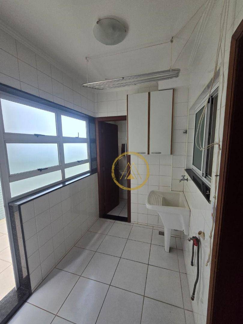 Apartamento à venda com 3 quartos, 131m² - Foto 27