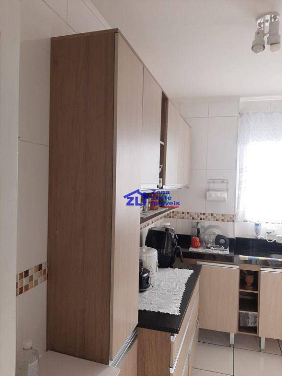 Apartamento à venda e aluguel com 2 quartos, 70m² - Foto 17