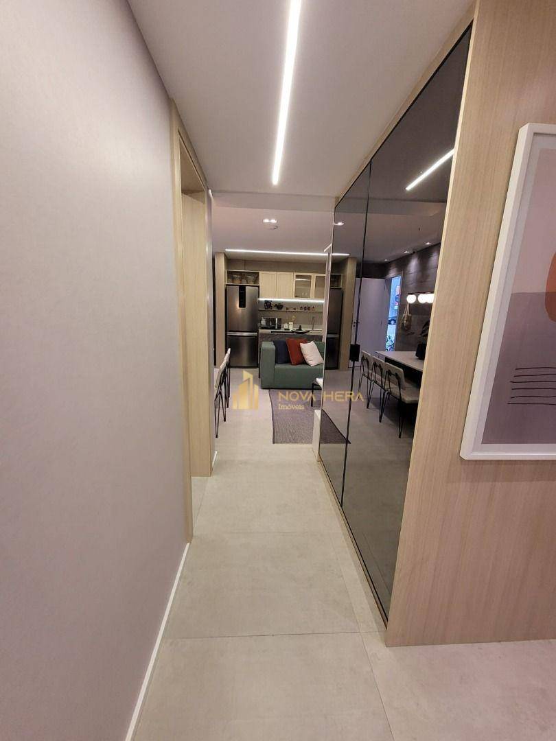 Apartamento à venda com 3 quartos, 73m² - Foto 2