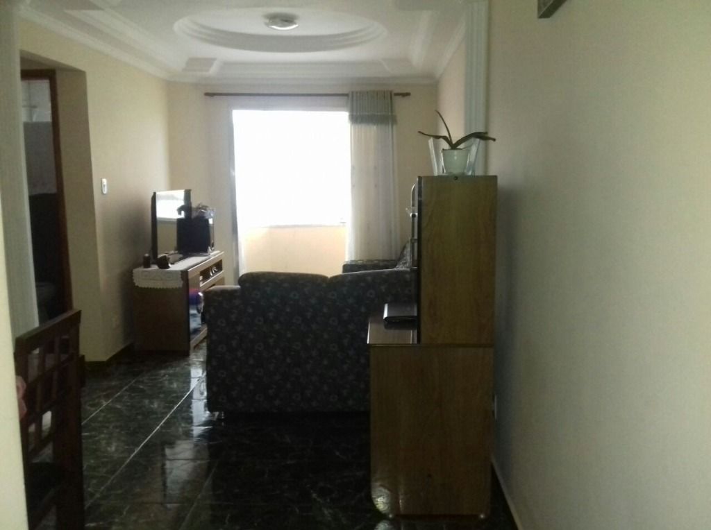 Apartamento à venda com 2 quartos, 64m² - Foto 19