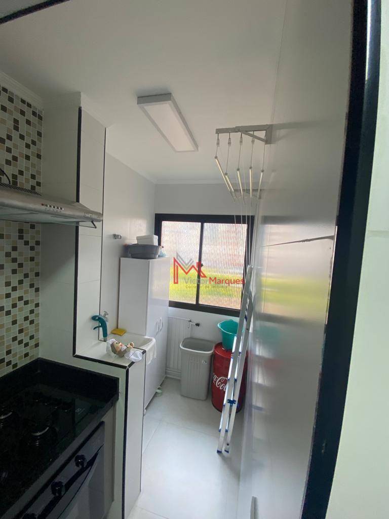 Apartamento à venda com 2 quartos, 77m² - Foto 6