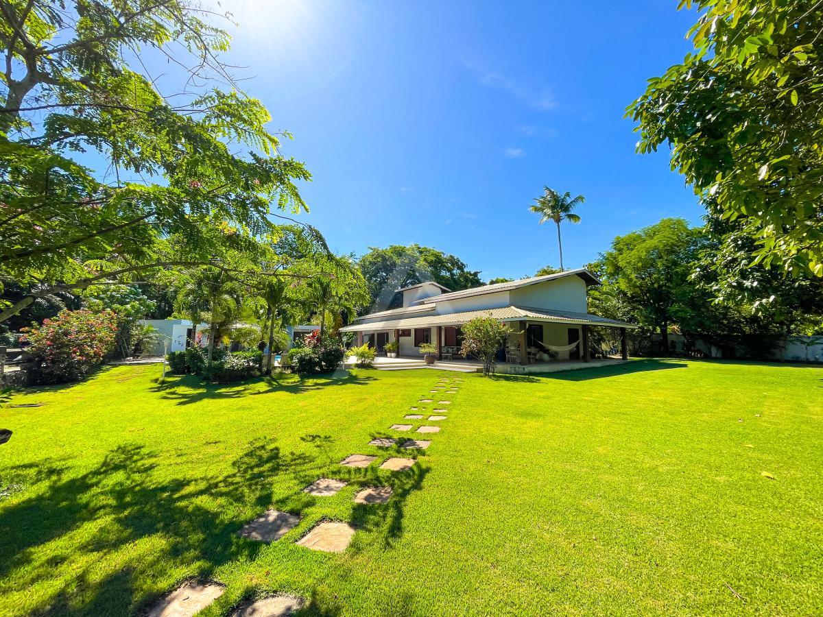 Casa de Condomínio à venda com 6 quartos, 430m² - Foto 1