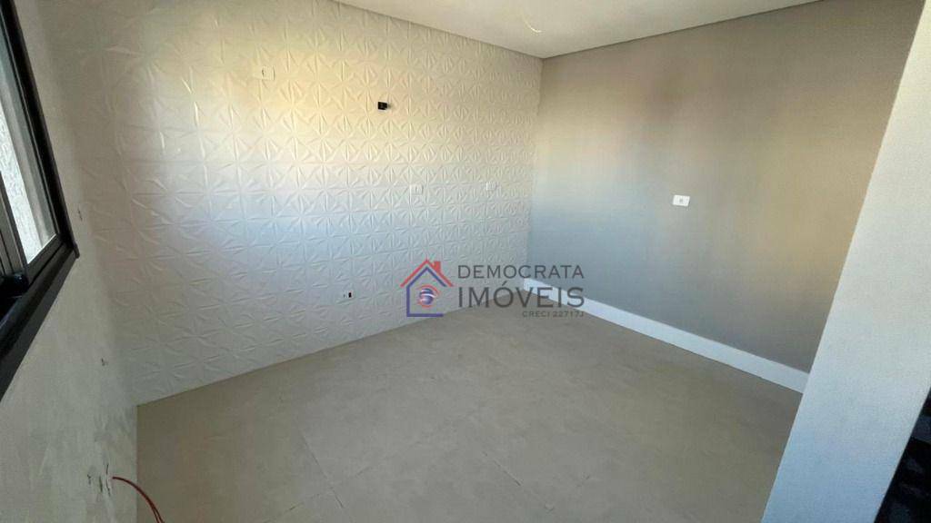 Sobrado à venda com 2 quartos, 96m² - Foto 5