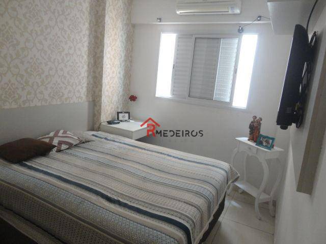 Apartamento à venda com 2 quartos, 74m² - Foto 15