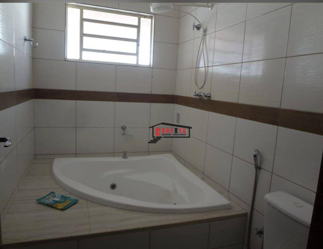 Chácara à venda com 2 quartos, 240m² - Foto 10