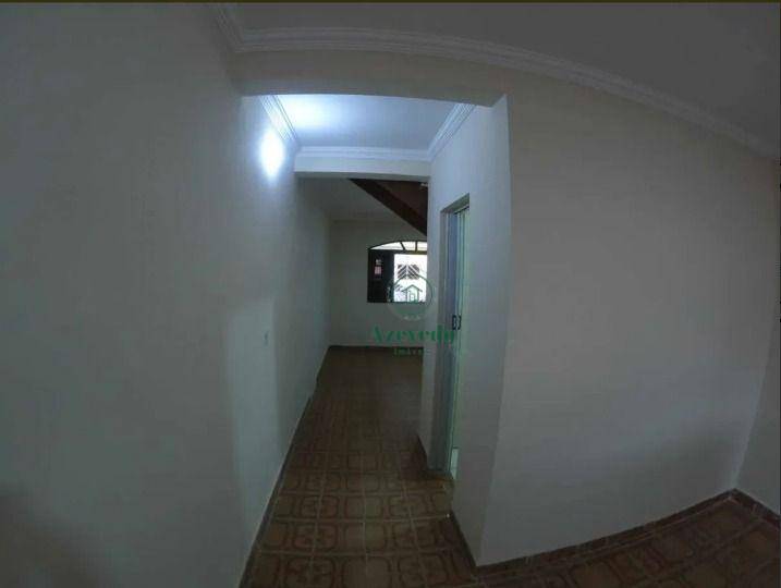 Sobrado à venda com 4 quartos, 95m² - Foto 10