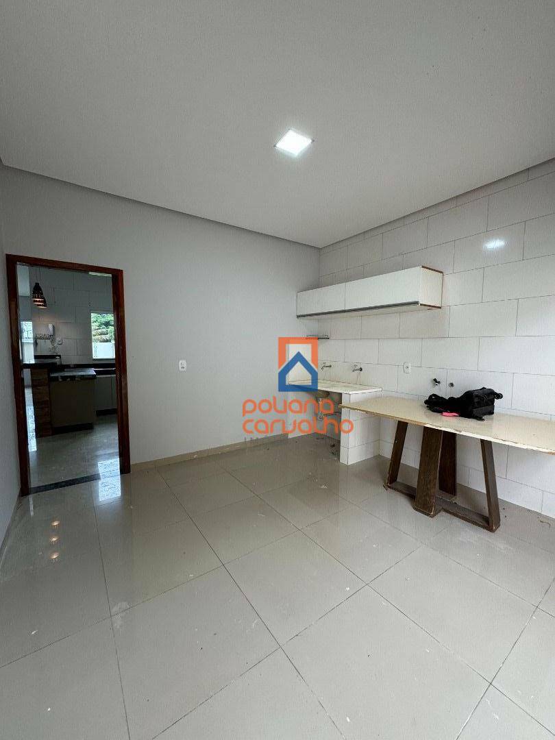 Casa à venda com 3 quartos, 220m² - Foto 23