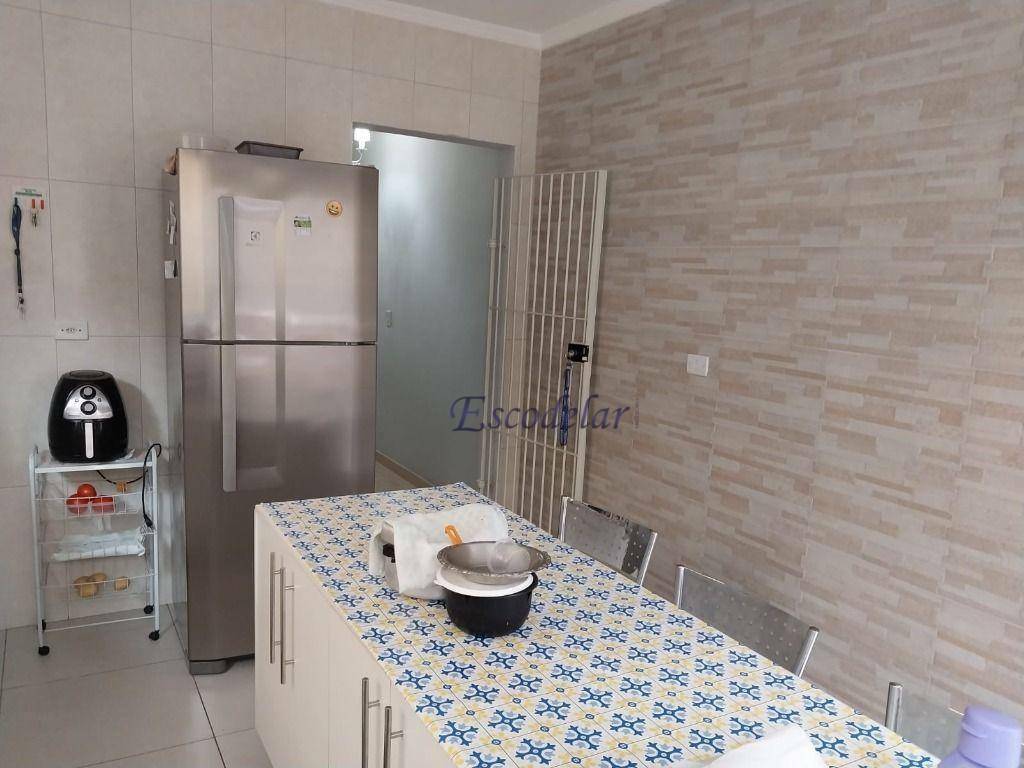 Sobrado à venda com 3 quartos, 300m² - Foto 15