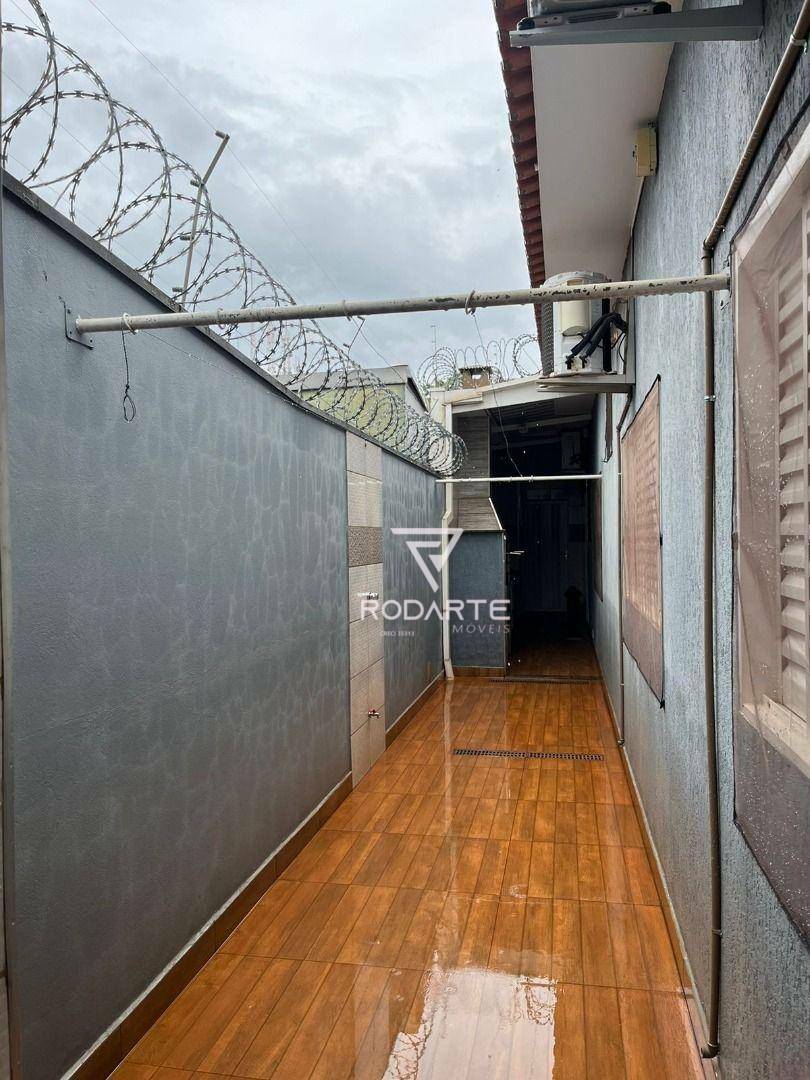 Casa à venda com 3 quartos, 124m² - Foto 26