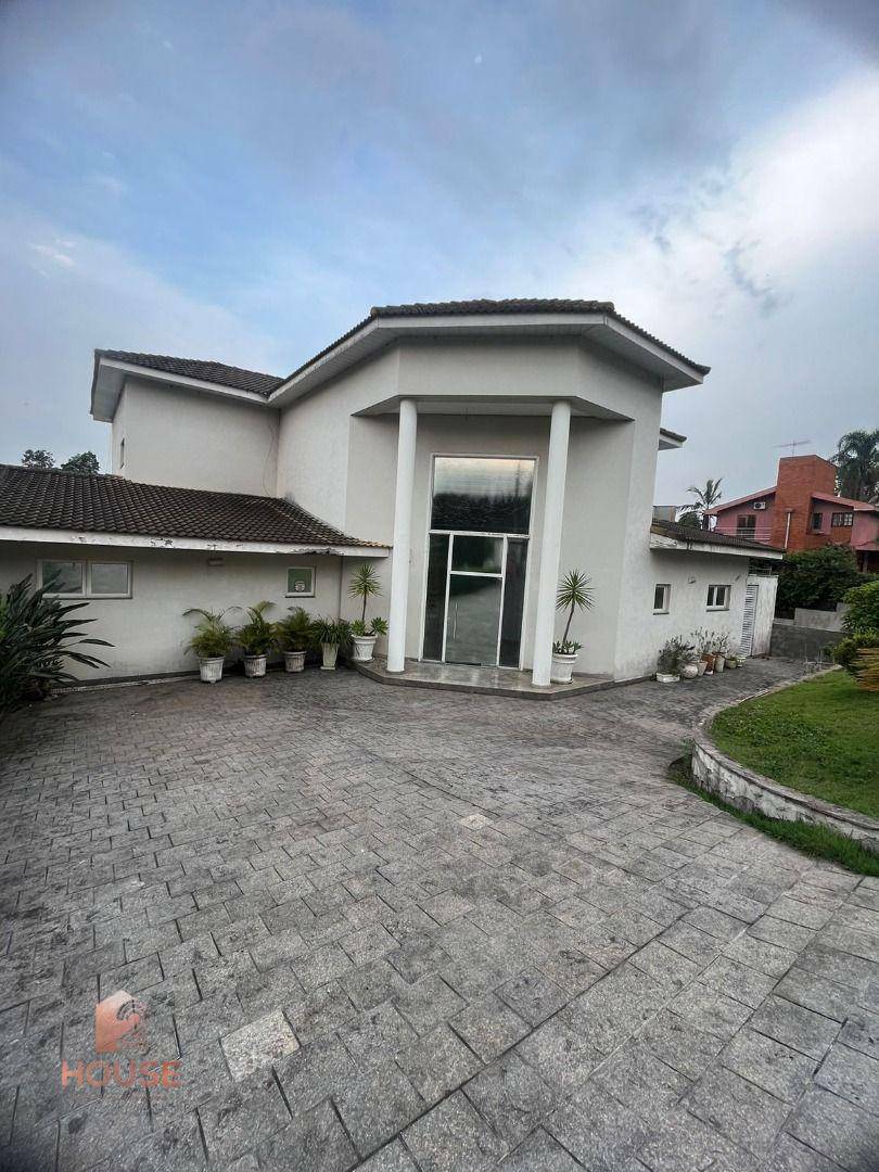 Casa de Condomínio à venda com 4 quartos, 598m² - Foto 1