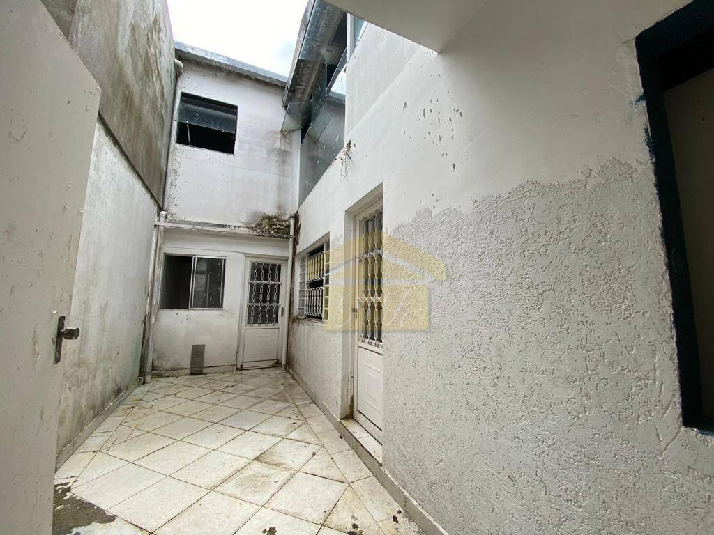 Sobrado à venda com 14 quartos, 350m² - Foto 27