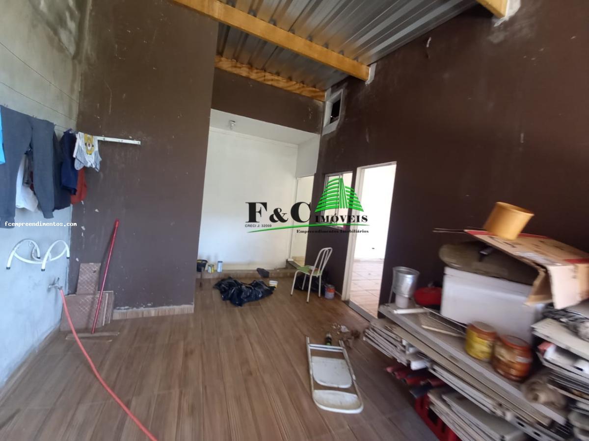 Casa à venda com 3 quartos, 200m² - Foto 47