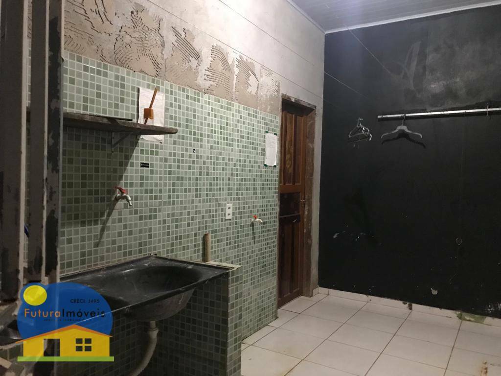 Casa à venda com 2 quartos, 100m² - Foto 6