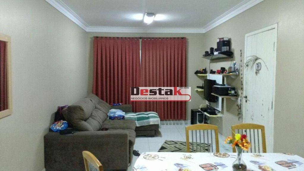 Casa à venda com 2 quartos, 125m² - Foto 2