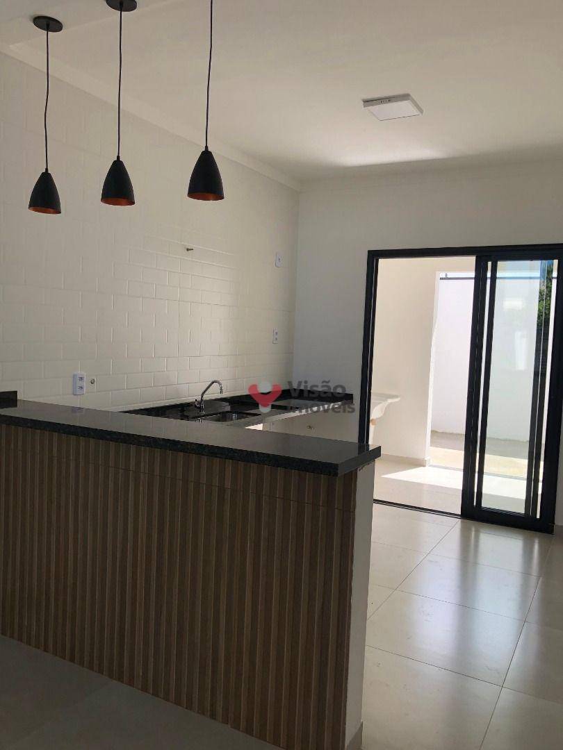 Casa à venda com 3 quartos, 96m² - Foto 13