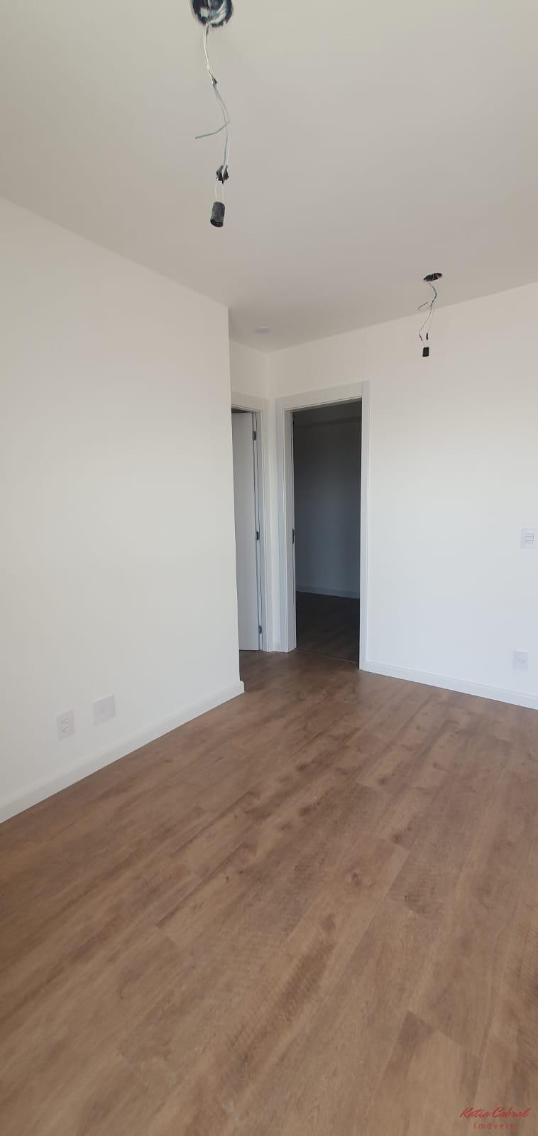 Apartamento à venda com 3 quartos, 76m² - Foto 10