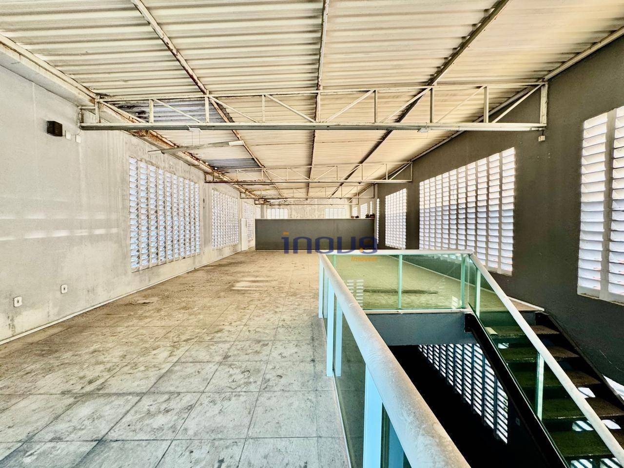 Depósito-Galpão, 294 m² - Foto 1