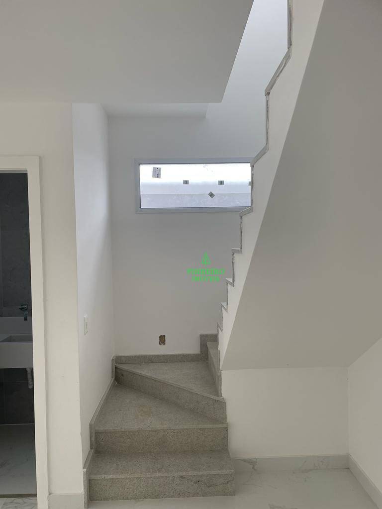 Casa à venda com 4 quartos, 177m² - Foto 10