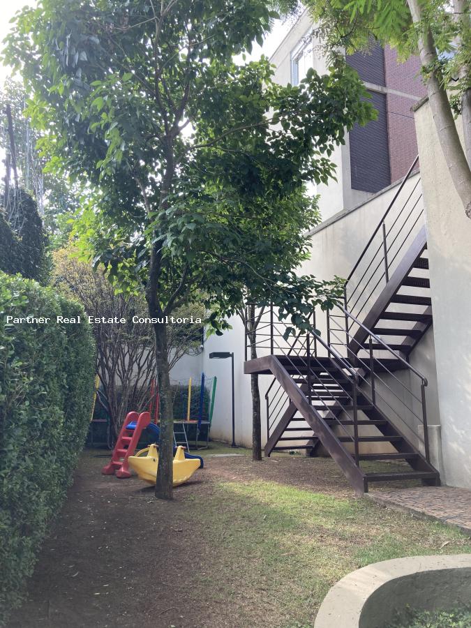 Casa de Condomínio à venda com 4 quartos, 300m² - Foto 3