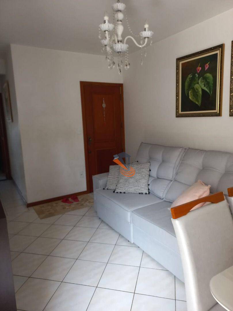 Apartamento à venda com 2 quartos, 78m² - Foto 3