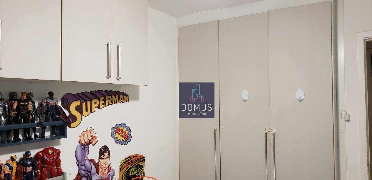 Apartamento à venda com 3 quartos, 70m² - Foto 13