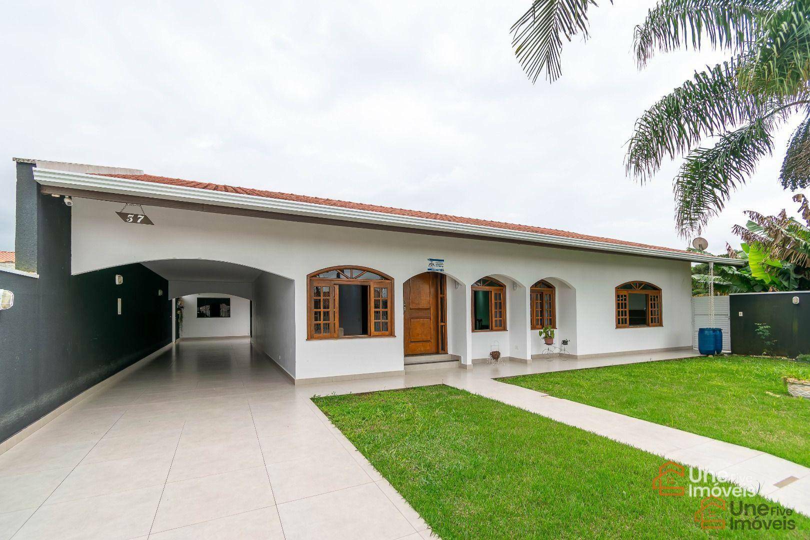 Casa à venda com 4 quartos, 207m² - Foto 2