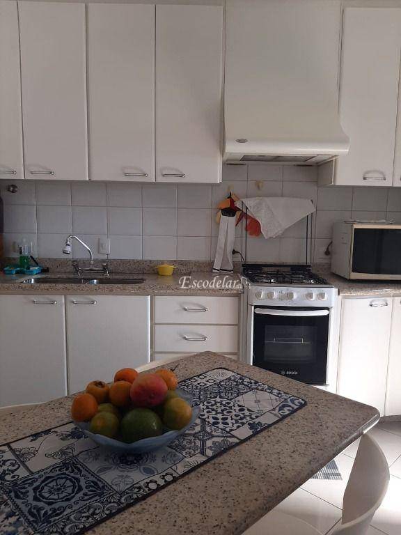 Apartamento à venda com 3 quartos, 144m² - Foto 11