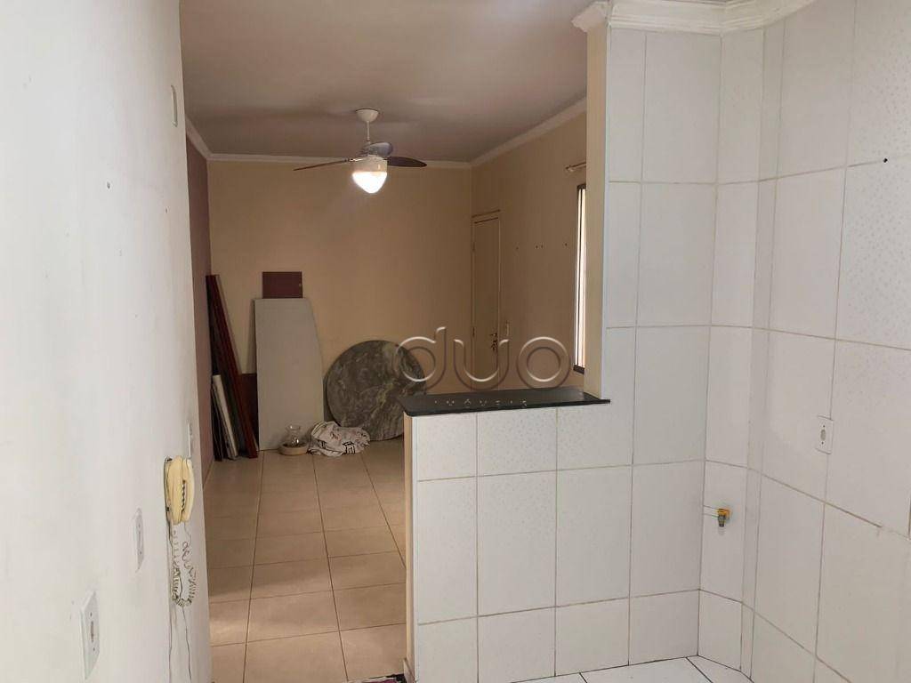 Apartamento à venda com 2 quartos, 45m² - Foto 2