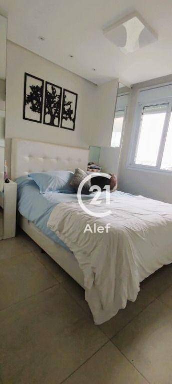 Apartamento à venda com 2 quartos, 62m² - Foto 6